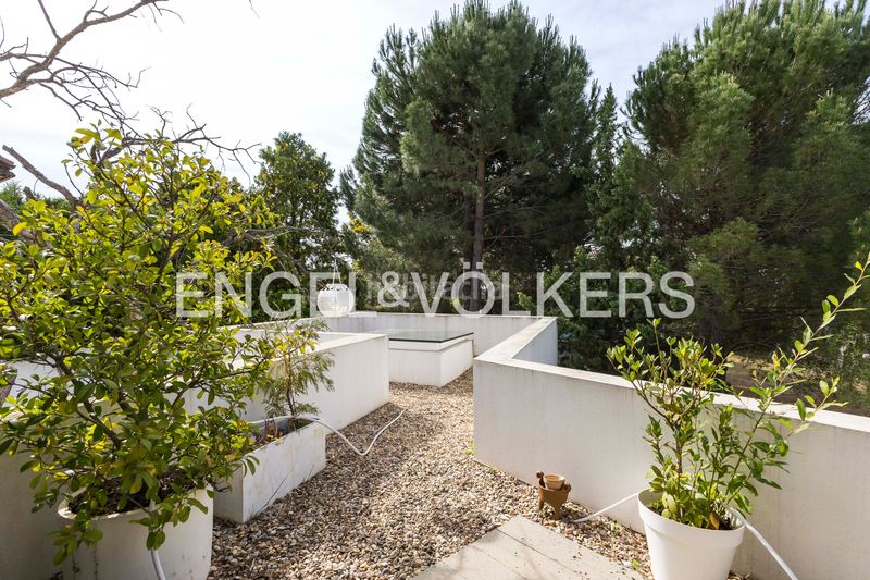Foto 11c5e189-8c0d-4f5d-b486-6b77199f20a5. Casa amb calefacció a El Monte Torrelodones