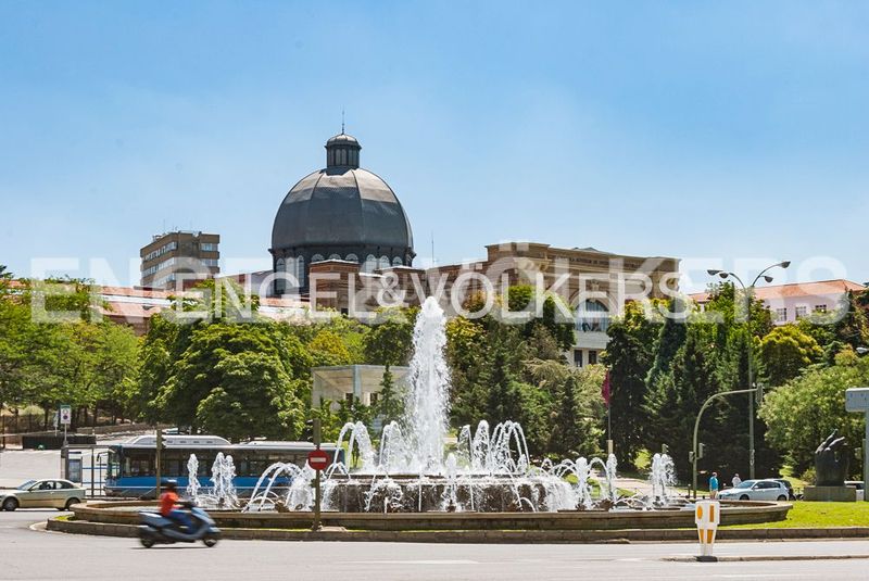 Foto e05f92e0-6b00-42b1-bcea-2021a8a0b74d. Pis amb calefacció aparcament a Ríos Rosas-Nuevos Ministerios Madrid