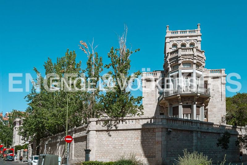 Foto e0f88593-2793-4008-9224-61afea23a16c. Pis amb calefacció aparcament a Ríos Rosas-Nuevos Ministerios Madrid