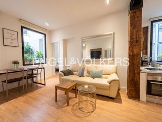 Affitto Appartamento in Recoletos. Acogedor piso de diseño en calle castelló  alquiler de corta est