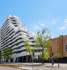 Flat in Estrella. Espectacular piso con terraza