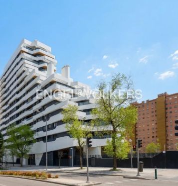 Foto a0be72d1-492e-459f-8c31-6e1f2fd995a2. Pis amb calefacció aparcament piscina a Estrella Madrid