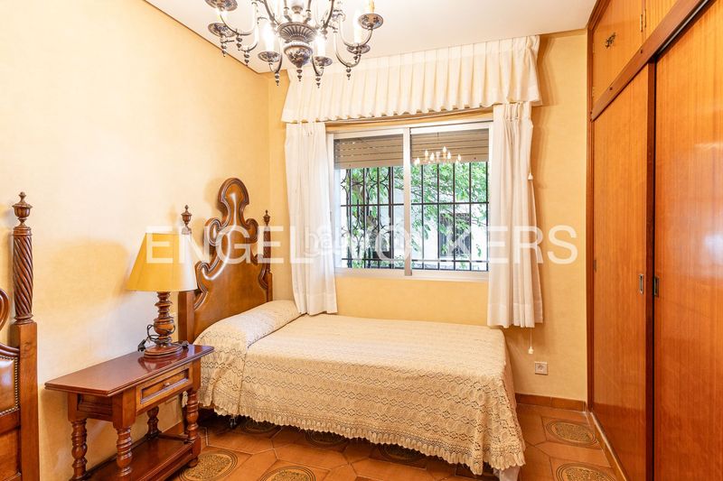 Foto 1a077e69-79bd-4688-9e79-7ef38e876417. Casa amb calefacció aparcament piscina a La Florida - El Plantío Madrid