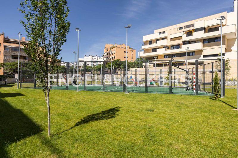 Foto 8b0f8a0c-838c-42b7-937e-84686f2ef836. Àtic amb calefacció aparcament piscina a San Crispín-La Estación Consorcio Colmenar Viejo