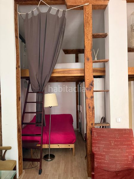 Foto fb9f7076-6150-4140-9938-f092fcaa4e77. Pis amb calefacció a Embajadores-Lavapiés Madrid