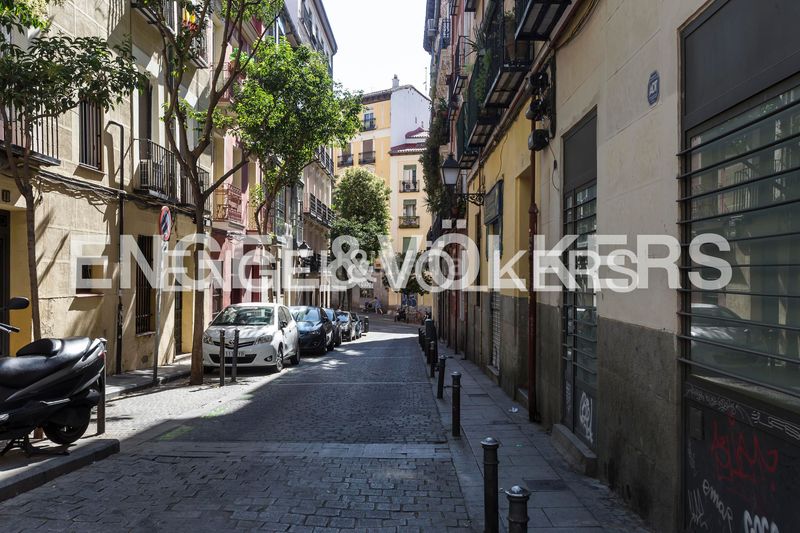 Foto 09a57038-3416-4b9c-a09e-351177b5bdb6. Pis amb calefacció a Embajadores-Lavapiés Madrid