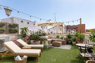 Etagenwohnung in Cortes-Huertas. Ático con terraza en cortes