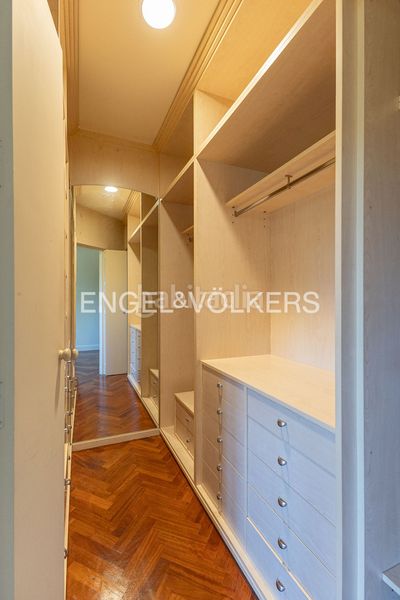 Foto a728c932-b874-4f80-95ad-f5ef3160c9aa. Casa amb calefacció aparcament piscina a urbanización La Moraleja La Moraleja