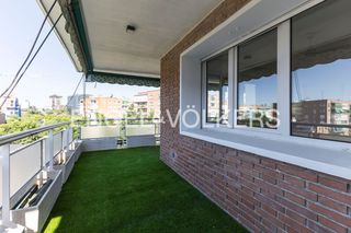 Lloguer Pis  Brístol. Espectacular piso con gran terraza de reforma a estrenar en parq