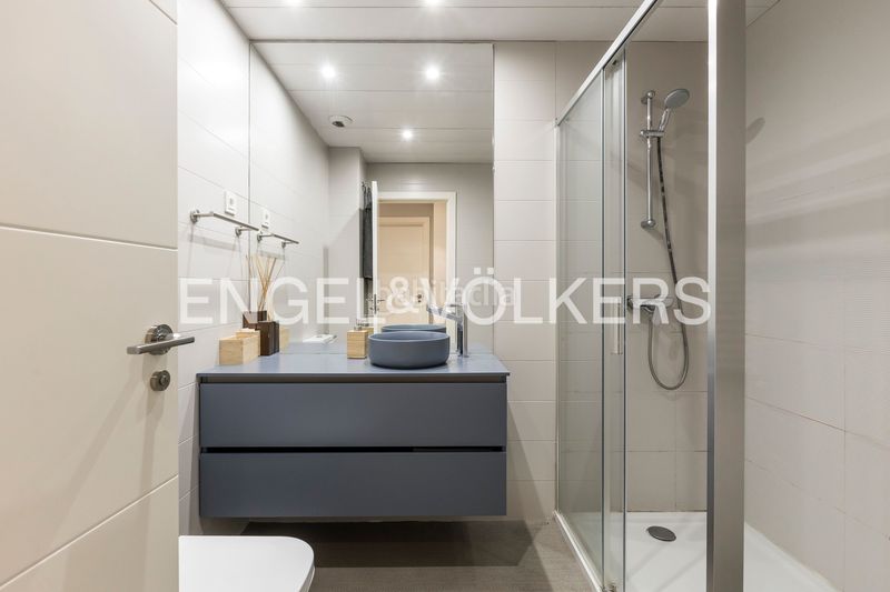Foto f339e796-7e71-46a0-9a58-871ea12799e3. Pis amb calefacció aparcament piscina a Encinar de los Reyes La Moraleja