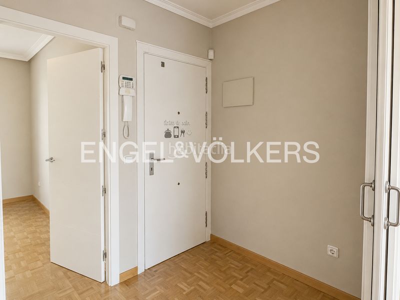 Foto f721e575-6304-4827-8613-903b9d922a77. Pis amb calefacció a Estrella Madrid