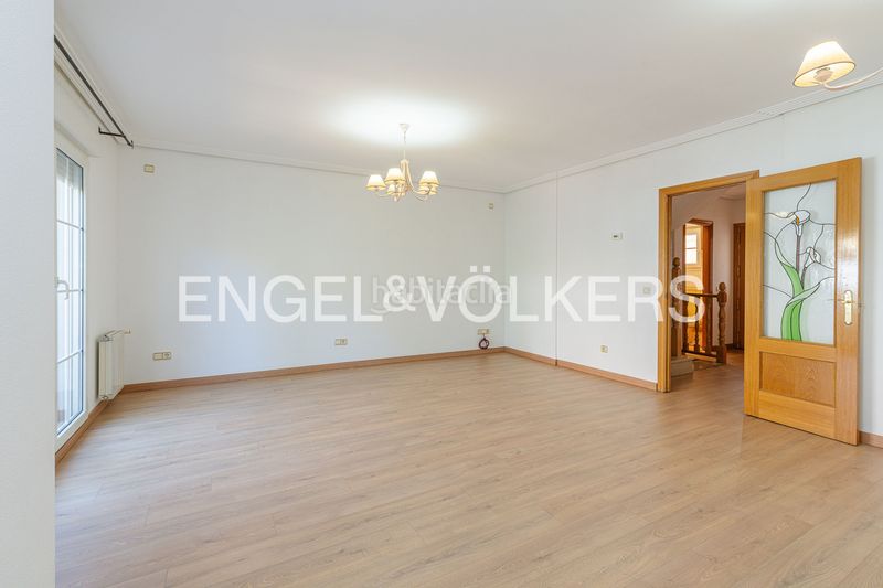 Foto afcf01f0-d362-49bd-bd3f-b057b89050b0. Casa amb calefacció aparcament a Getafe norte Getafe