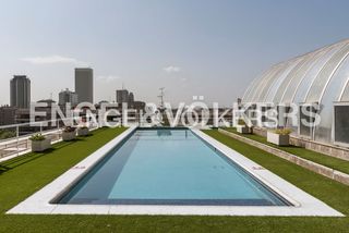 Location Appartement  Orense. Apartamento de corta estancia  amueblado en eurobuilding 2, con