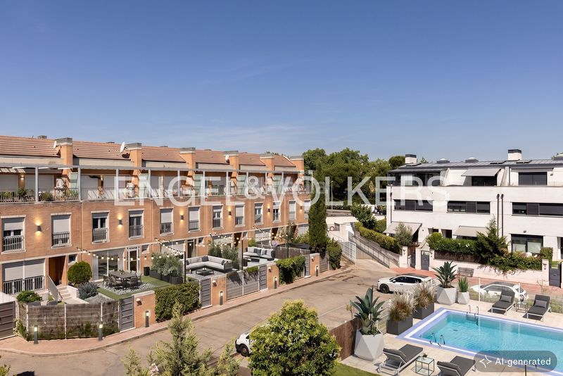 Foto 884c122d-c177-457a-9b44-20bb96ae6309. Casa amb calefacció aparcament piscina a Palomas Madrid