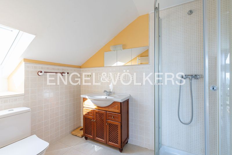 Foto 8791349b-e276-483c-9b36-b3e96b3e13dd. Casa amb calefacció aparcament piscina a Pino Alto-Navarredonda Valdemorillo
