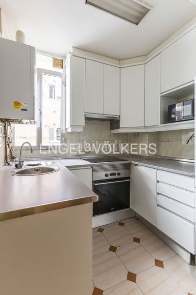 Foto 079a64e3-9e4c-4771-9e5f-4422189b23ad. Pis amb calefacció a Lista Madrid