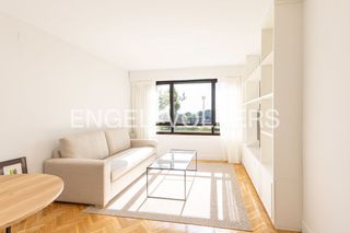 Lloguer Pis a Aravaca. Engel  völkers presenta este magnífico apartamento de dos dormit