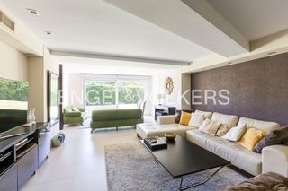 Casa a Encinar de los Reyes. Acogedora casa en el encinar de los reyes