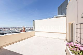 Location Attique  Paseo de la infanta isabel. Luminoso piso con terraza a pasos del retiro y atocha