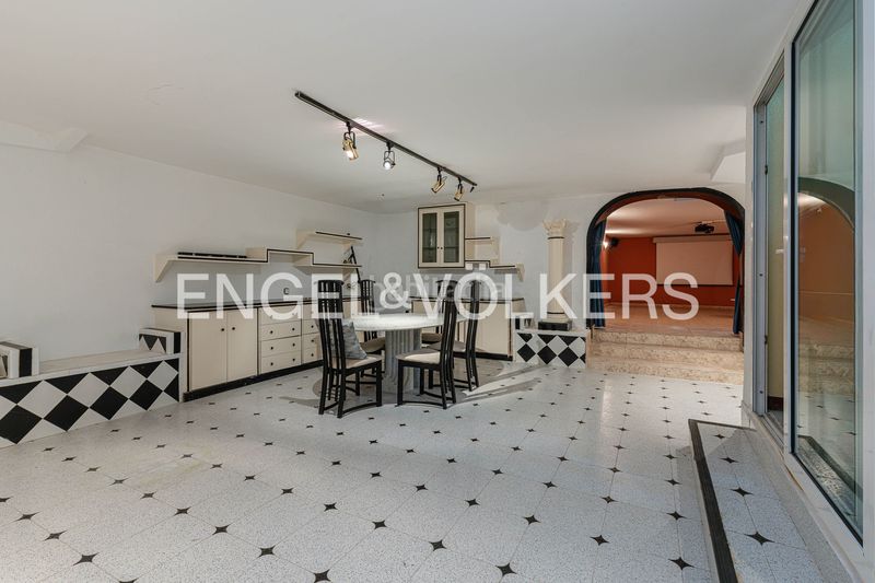Foto 3d7ba574-7a6c-49ef-be11-6a9270c61b75. Casa amb calefacció aparcament a Valdepastores-Las Encinas Boadilla del Monte