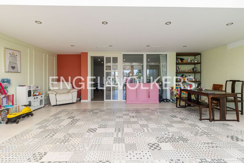 Foto c306b7f5-f7ca-49f2-b311-48097dc0048c. Casa amb calefacció aparcament a Valdepastores-Las Encinas Boadilla del Monte