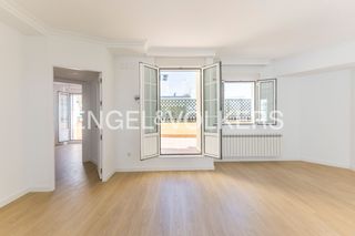 Ático  Calle de bretón de los herreros. Exclusivo ático a estrenar en bretón de los herreros