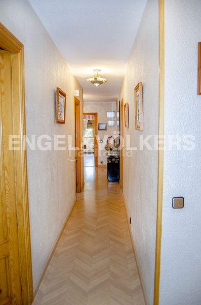 Foto 4a57aa7b-ecea-440a-8966-d7073790d4bd. Casa amb calefacció aparcament piscina a Centro-Manguilla Escorial (El)