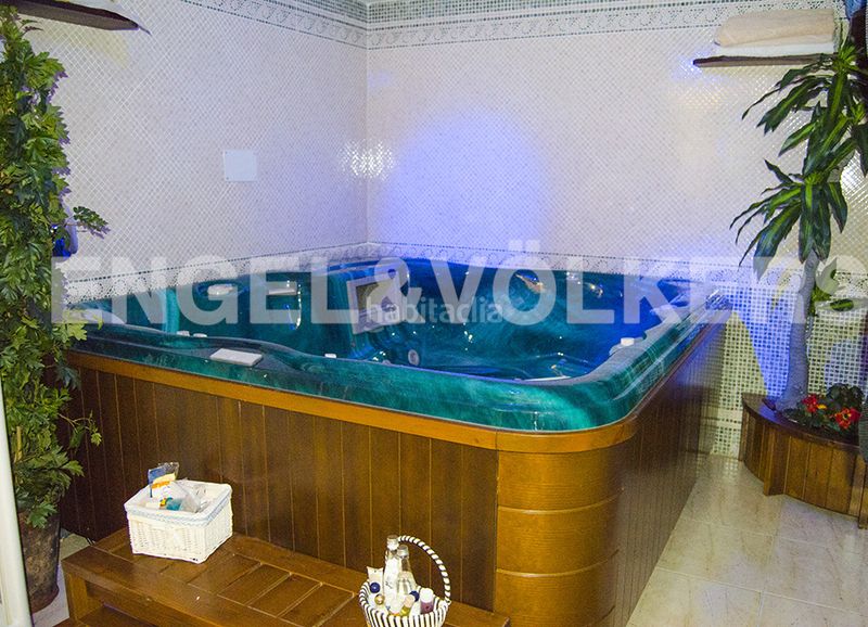 Foto 92d659aa-dfe8-42b6-a32e-c5c54abec00a. Casa amb calefacció aparcament piscina a Centro-Manguilla Escorial (El)