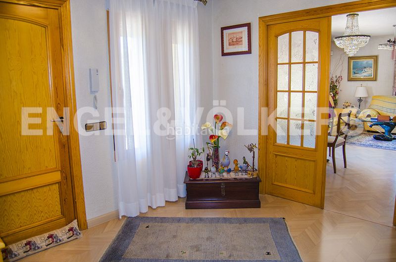 Foto df7f094c-a7b8-42d1-979c-1fbdba96bc87. Casa amb calefacció aparcament piscina a Centro-Manguilla Escorial (El)