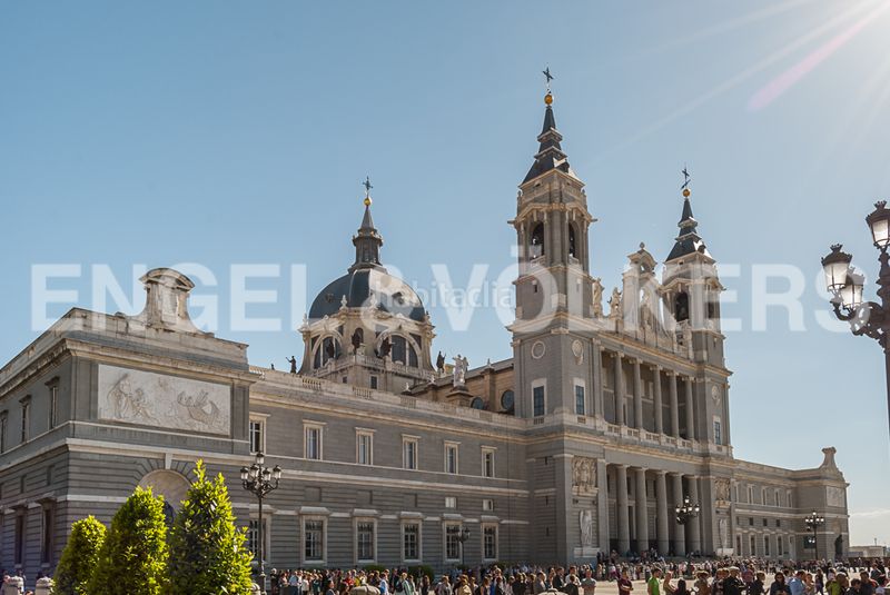 Foto 7560198b-f540-432f-a15e-a98513d924c8. Pis amb calefacció a Palacio Madrid
