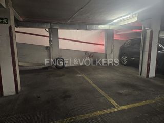 Rent Flat  María de molina. Plaza de garaje en maría de molina