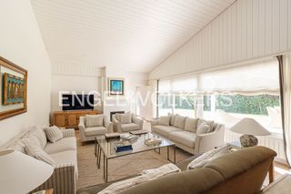 Casa a schiera in Urbanización Este-Montepríncipe. Magnífico chalet de una sola planta urbanización montepríncipe