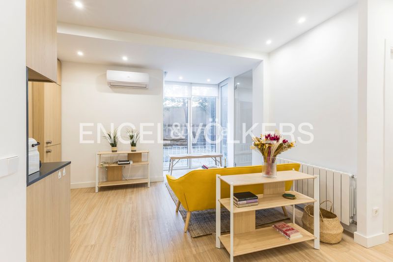 Foto 184b76e4-3bdb-4c79-bfb8-9e30b1083d99. Apartament amb calefacció a Hispanoamérica-Bernabéu Madrid