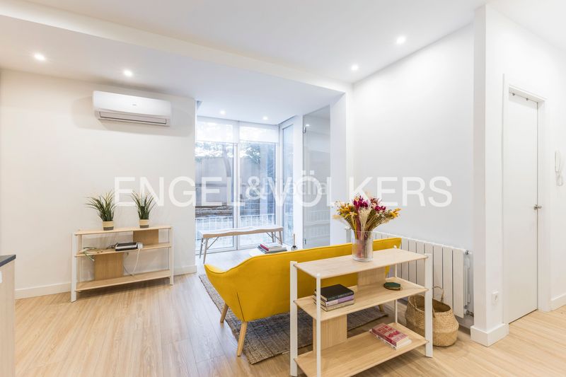 Foto 50ab7767-8edc-475b-8520-3bef71dc5ccd. Apartament amb calefacció a Hispanoamérica-Bernabéu Madrid
