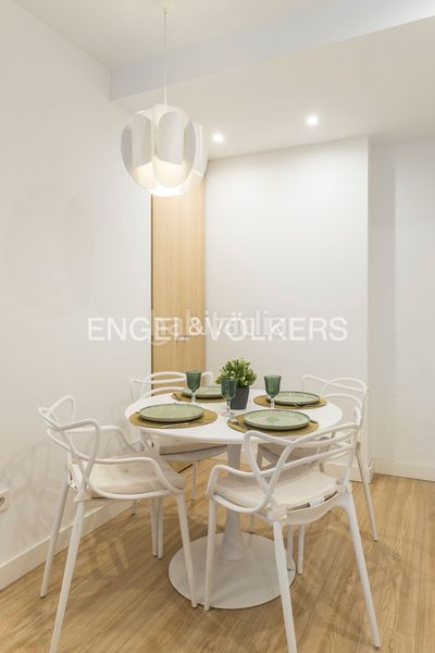 Foto 993c35bb-7aa3-4a54-bb07-aa1234339a21. Apartament amb calefacció a Hispanoamérica-Bernabéu Madrid