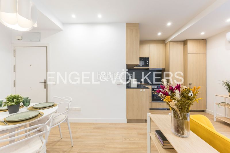 Foto bc6a513c-626f-4104-b596-749fce96ab43. Apartament amb calefacció a Hispanoamérica-Bernabéu Madrid