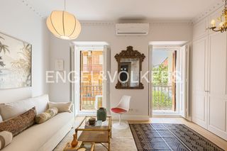 Miete Etagenwohnung in Embajadores-Lavapiés. Exclusivo y luminoso piso de diseño en lavapiés