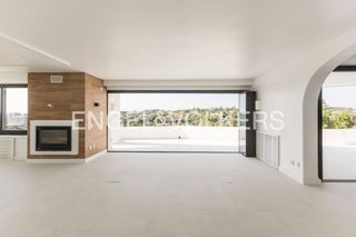 Rent House in Ciudalcampo. Espectacular chalet mediterráneo en ciudalcampo con vistas panor