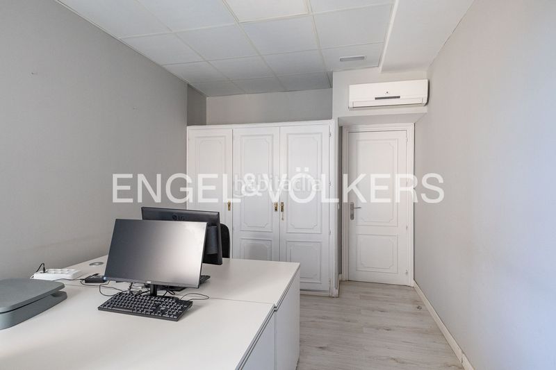 Foto f6edeea6-fa2e-4731-9769-b043e11863a0. Pis amb calefacció aparcament a Castillejos-Cuzco Madrid