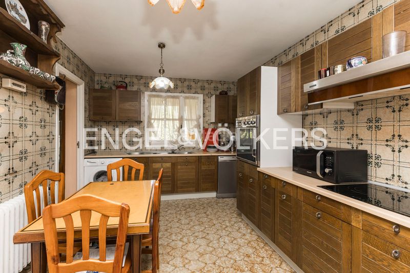 Foto a88c76f2-83d4-42ef-af6d-fde014eade01. Casa amb calefacció piscina a Soto de Viñuelas Tres Cantos
