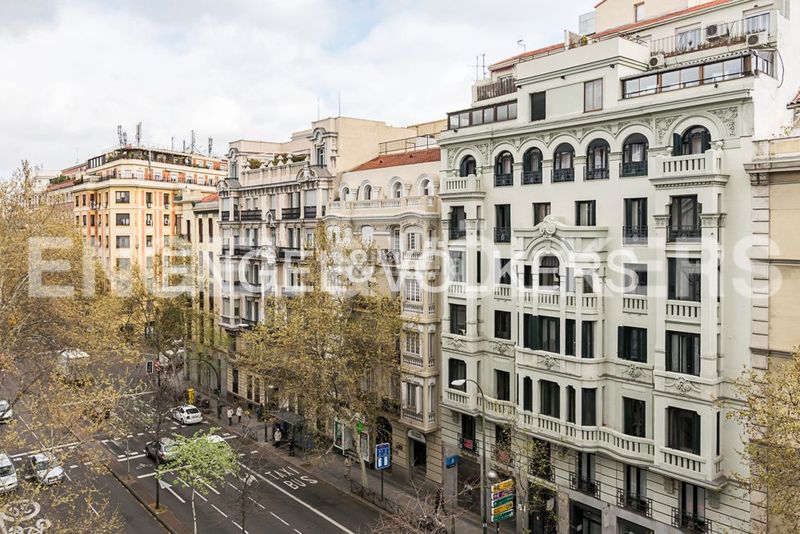 Foto b2a83a99-b792-4c51-8fea-53ca33728f82. Pis amb calefacció a Justicia-Chueca Madrid