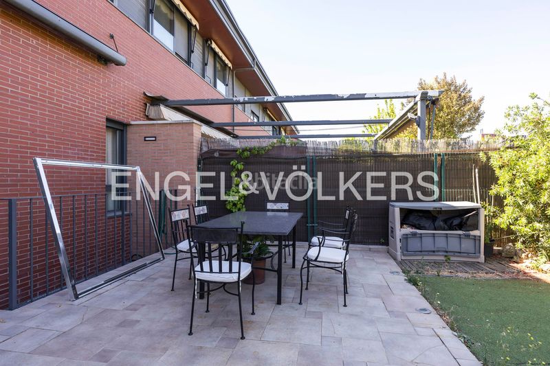 Foto b7b6aa31-8f66-4762-b56b-87ff9ff372ff. Casa amb calefacció aparcament piscina a Perales del Río Getafe
