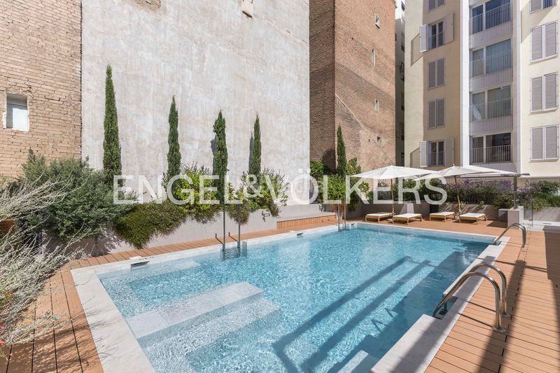 Foto b6034a23-3be3-4aca-82c0-0a797cb2c3c9. Dúplex amb calefacció aparcament piscina a Lista Madrid