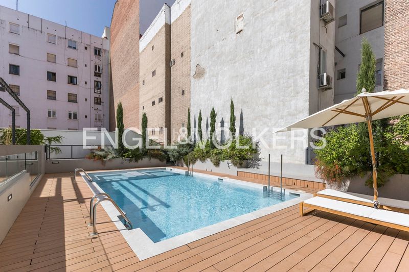 Foto cdb92431-2cc0-4e72-a4d5-62203ba2a361. Dúplex amb calefacció aparcament piscina a Lista Madrid
