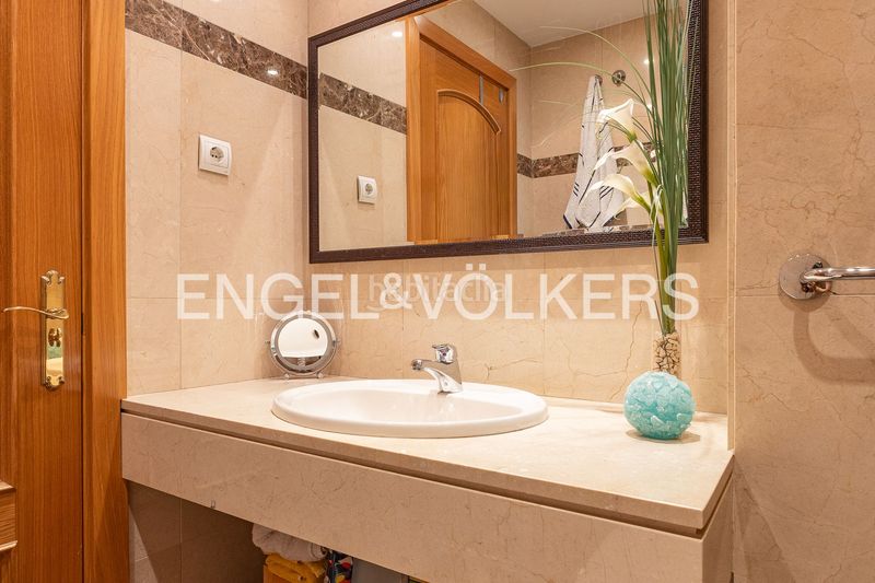 Foto 0a824407-7d99-4fee-8383-fd1357d2d07d. Dúplex amb calefacció aparcament piscina a Golf-El Carralero Majadahonda