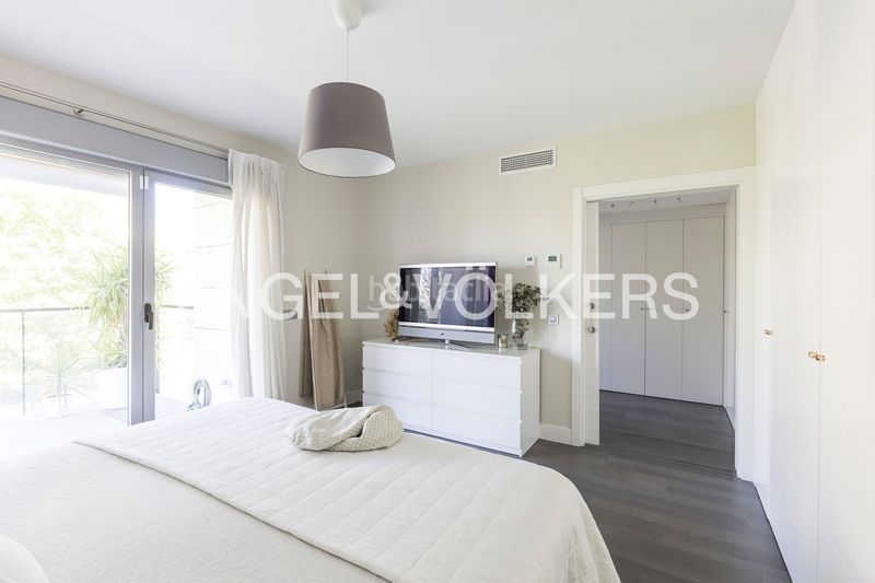 Foto b7200cde-a30e-4831-973a-7868e18511ba. Casa adossada amb calefacció aparcament piscina a Boadilla del Monte
