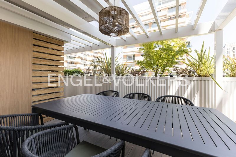 Foto ad341bba-edf0-4329-af74-81901c56c0c2. Pis amb calefacció aparcament piscina a Valdebebas - Valdefuentes Madrid