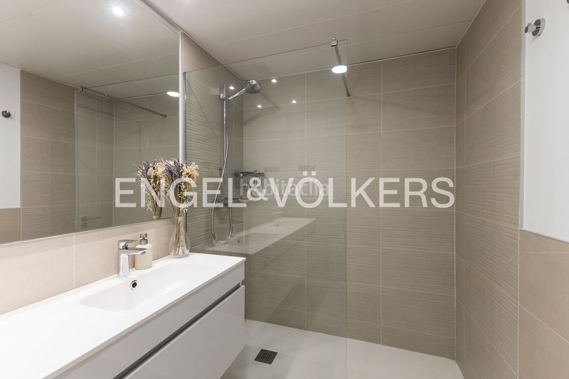 Foto d79babef-fbb6-4cf0-aa4a-c501b9143424. Pis amb calefacció aparcament piscina a Valdebebas - Valdefuentes Madrid