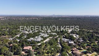 Casa a Valdepastores-Las Encinas. Espectacular chalet independiente en monte de la encinas