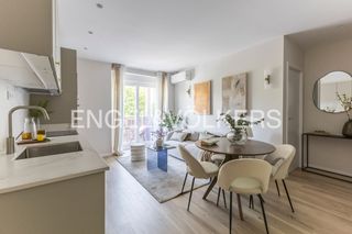 Miete Etagenwohnung  Paseo de la castellana. Espectacular piso reformado a estrenar con terraza y mobiliario